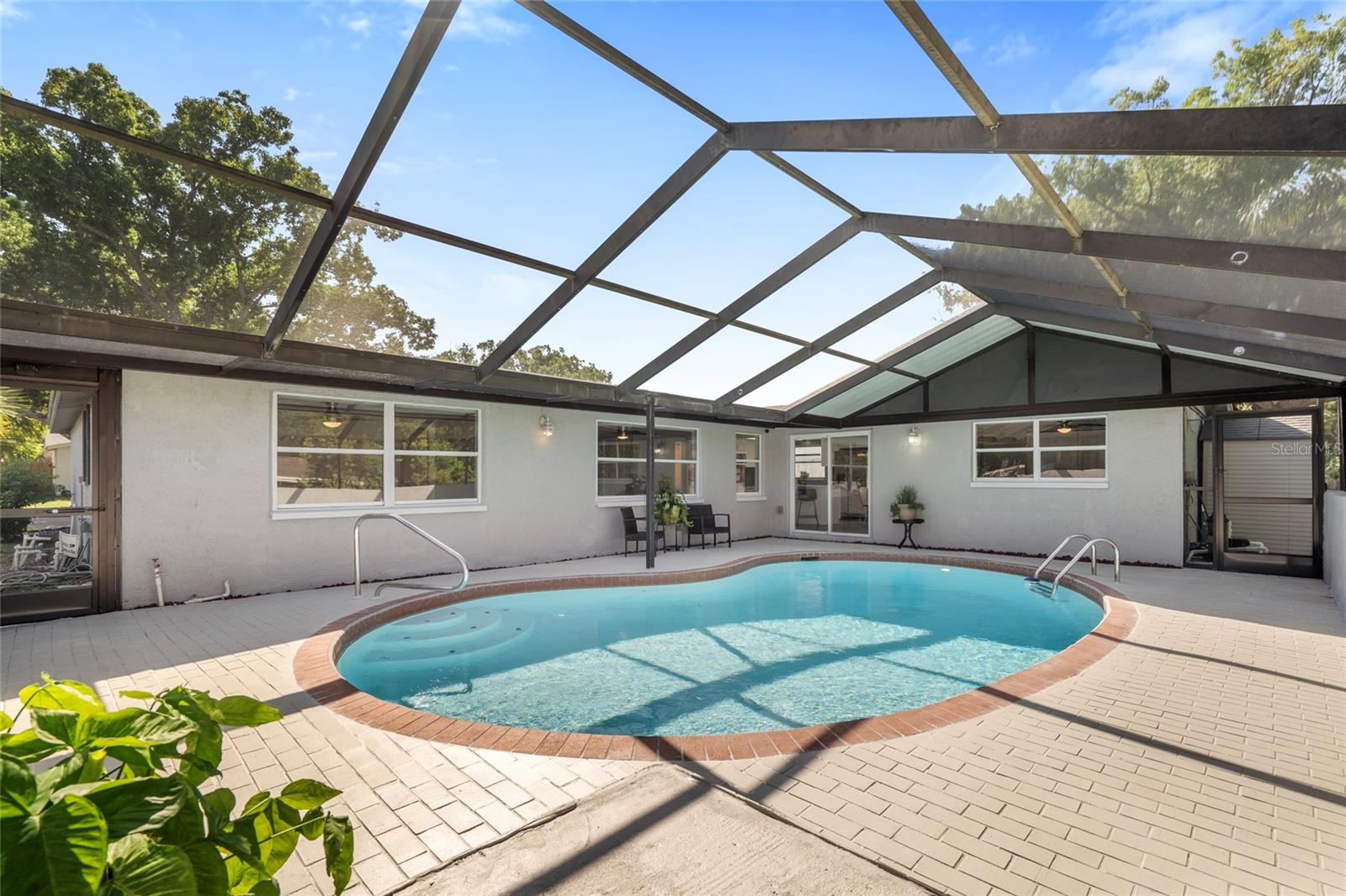 Image 7 of 47 For 9201 Hunt Club Lane