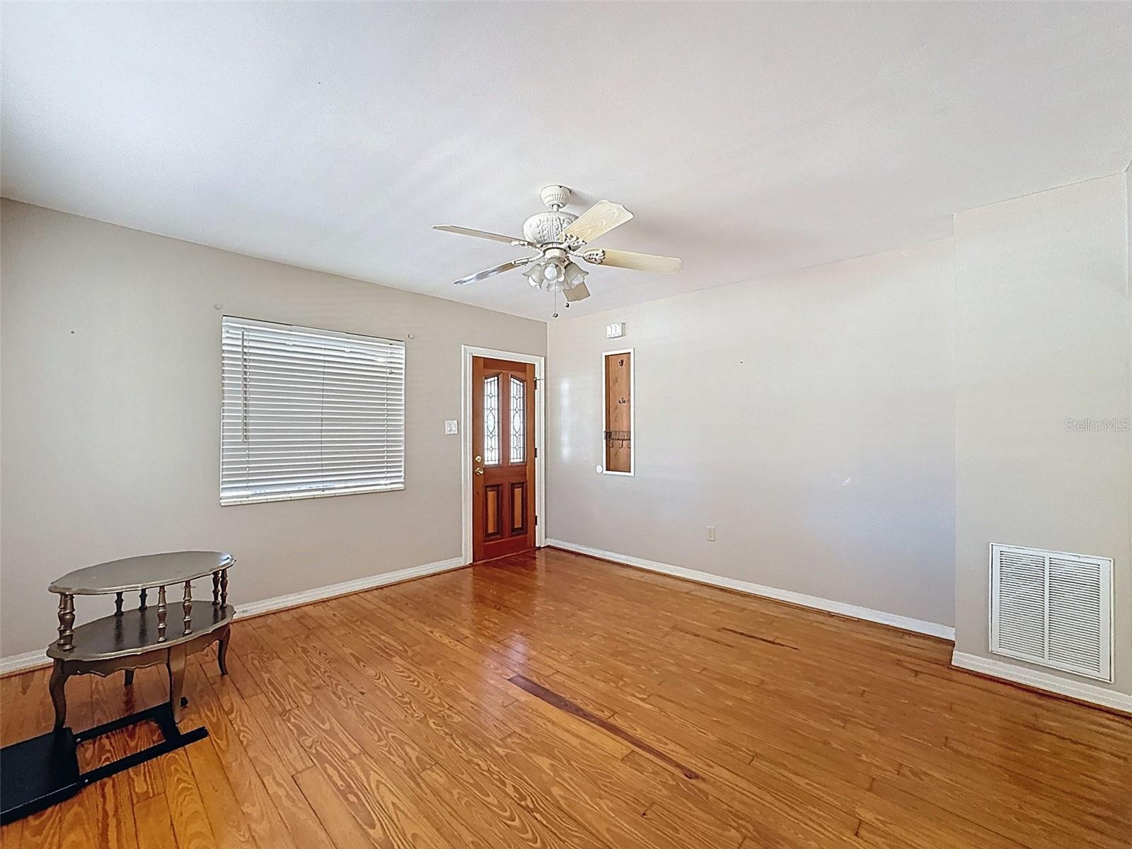 Image 27 of 74 For 6332 Missouri Avenue