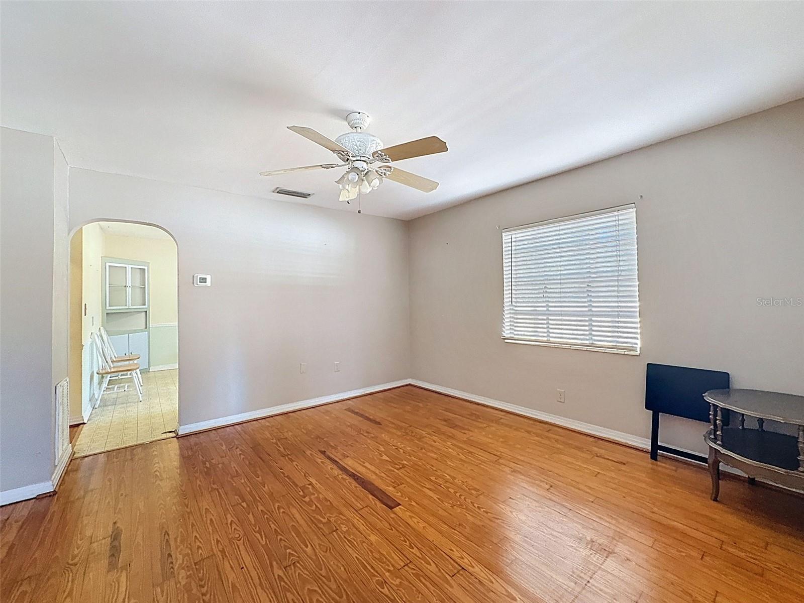 Image 29 of 74 For 6332 Missouri Avenue