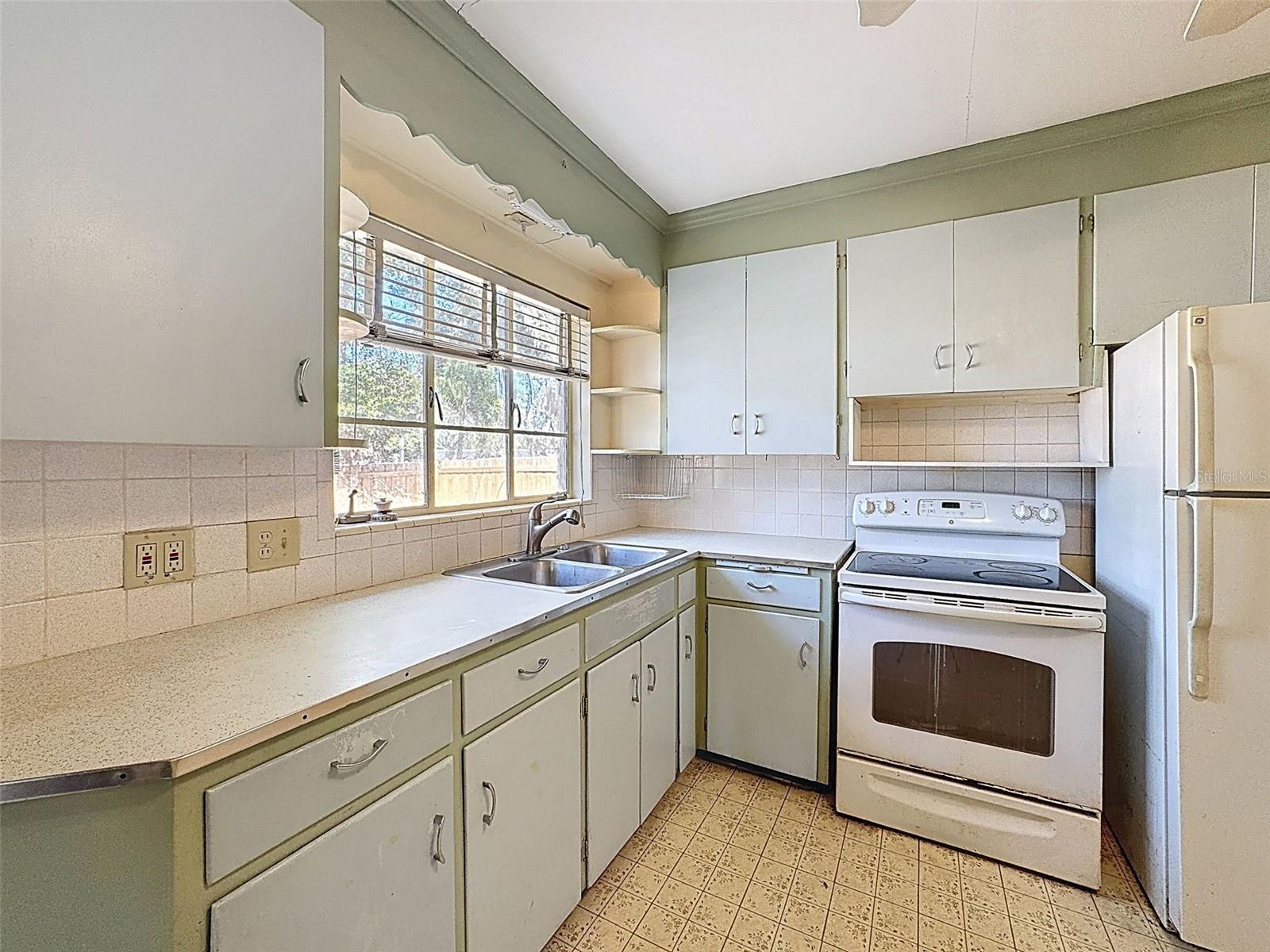 Image 30 of 74 For 6332 Missouri Avenue