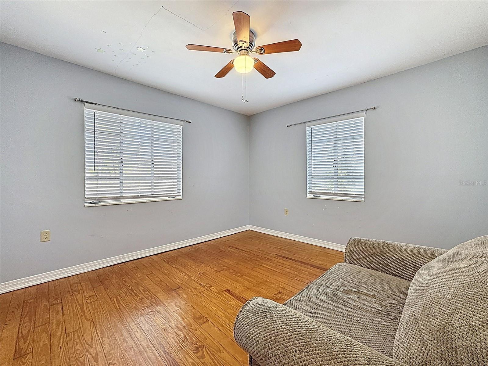 Image 44 of 74 For 6332 Missouri Avenue