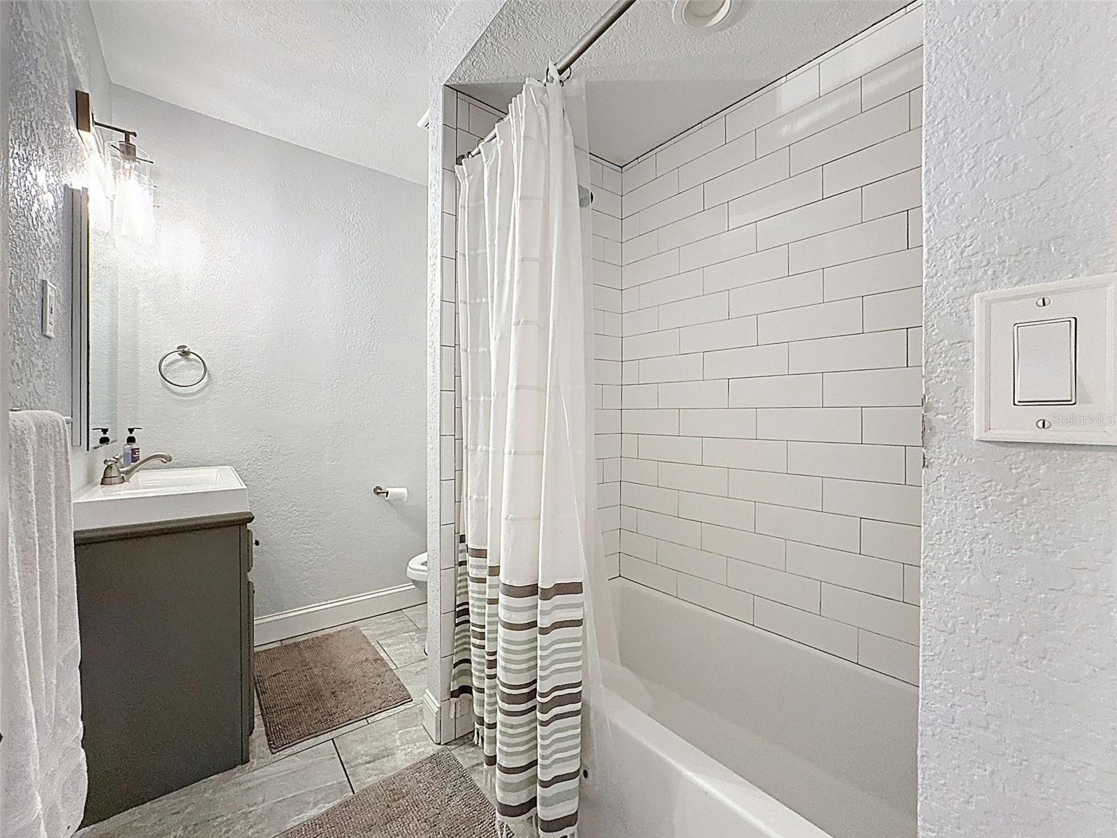 Image 53 of 74 For 6332 Missouri Avenue