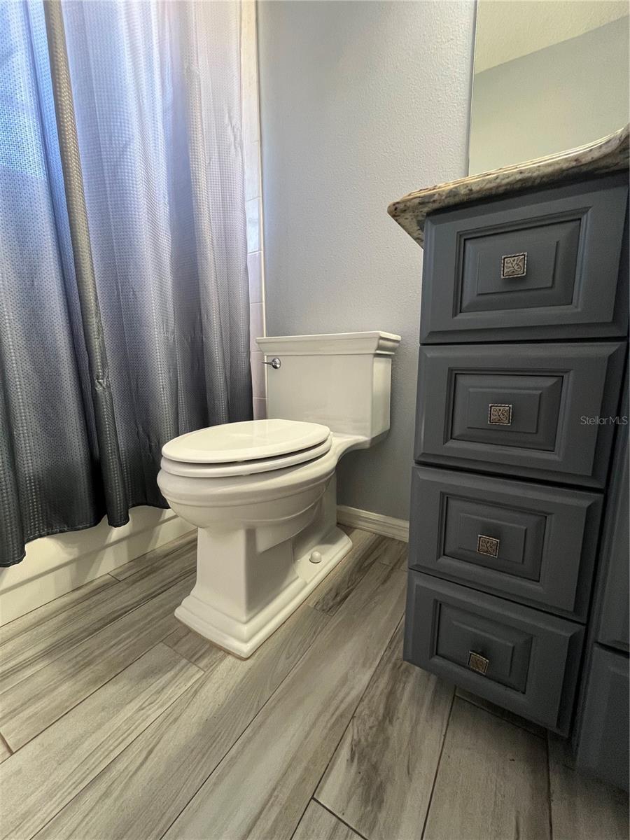 Image 17 of 21 For 2463 Stephanie Drive