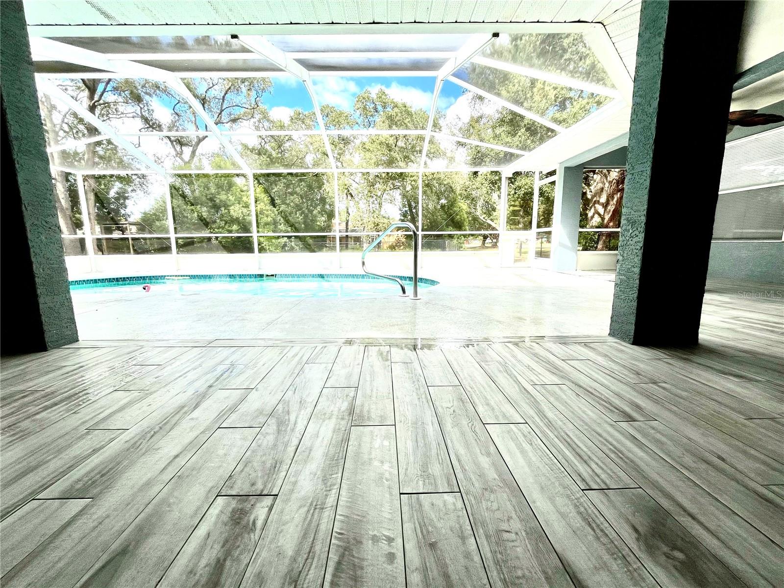 Image 19 of 21 For 2463 Stephanie Drive