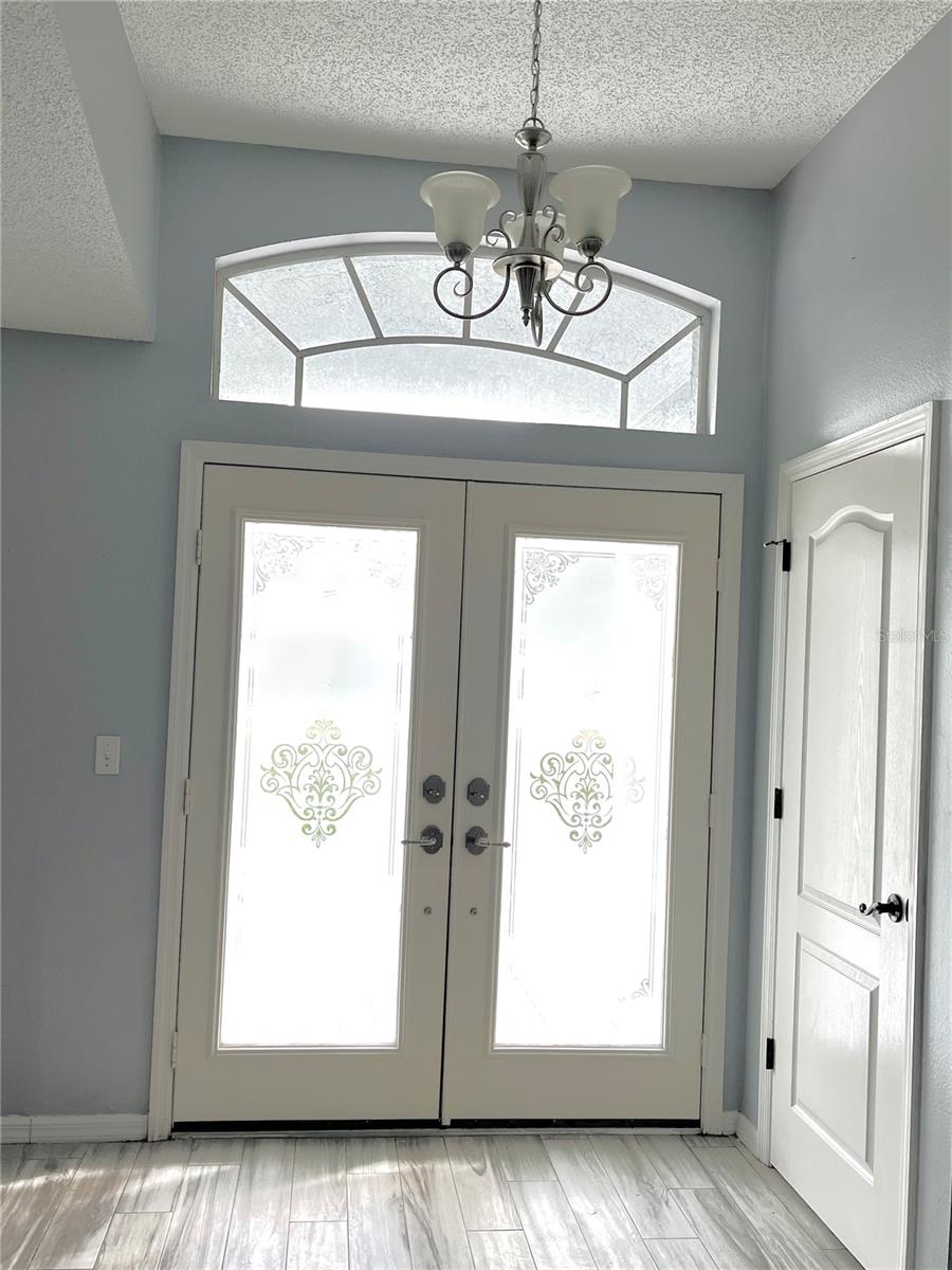 Image 3 of 21 For 2463 Stephanie Drive