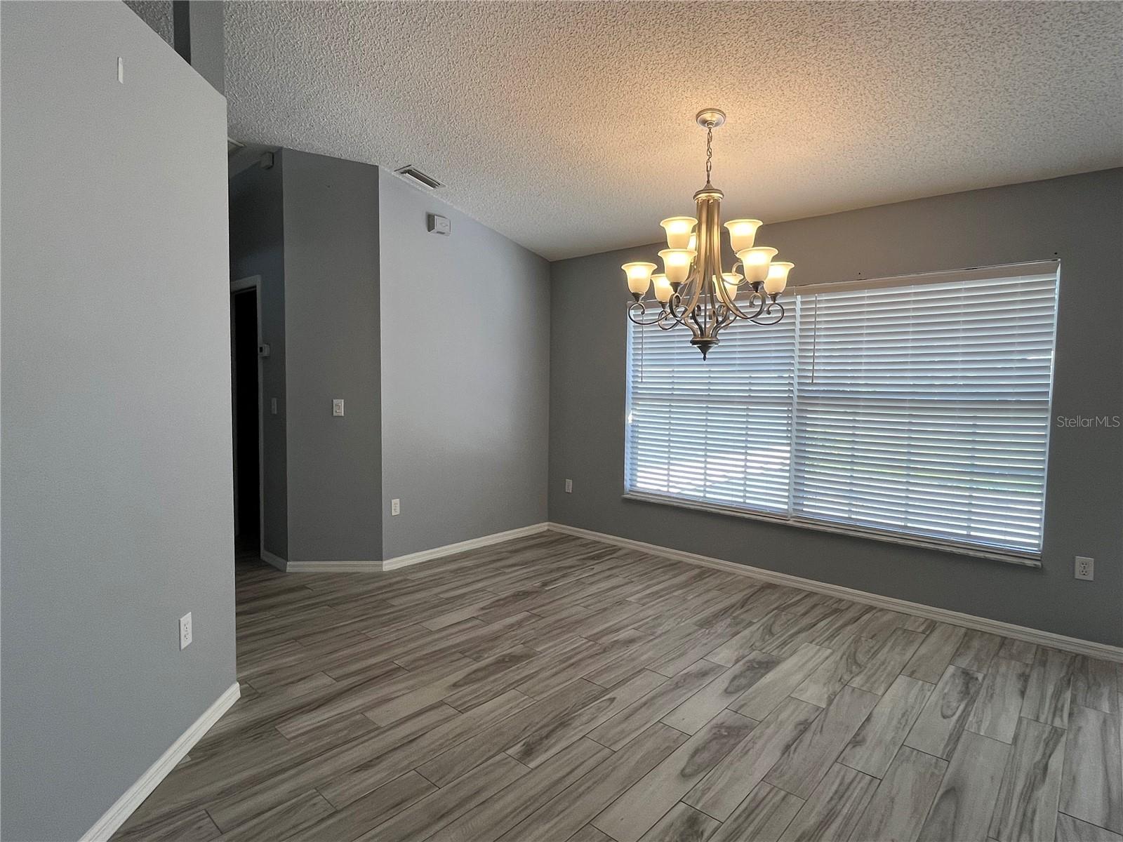 Image 5 of 21 For 2463 Stephanie Drive