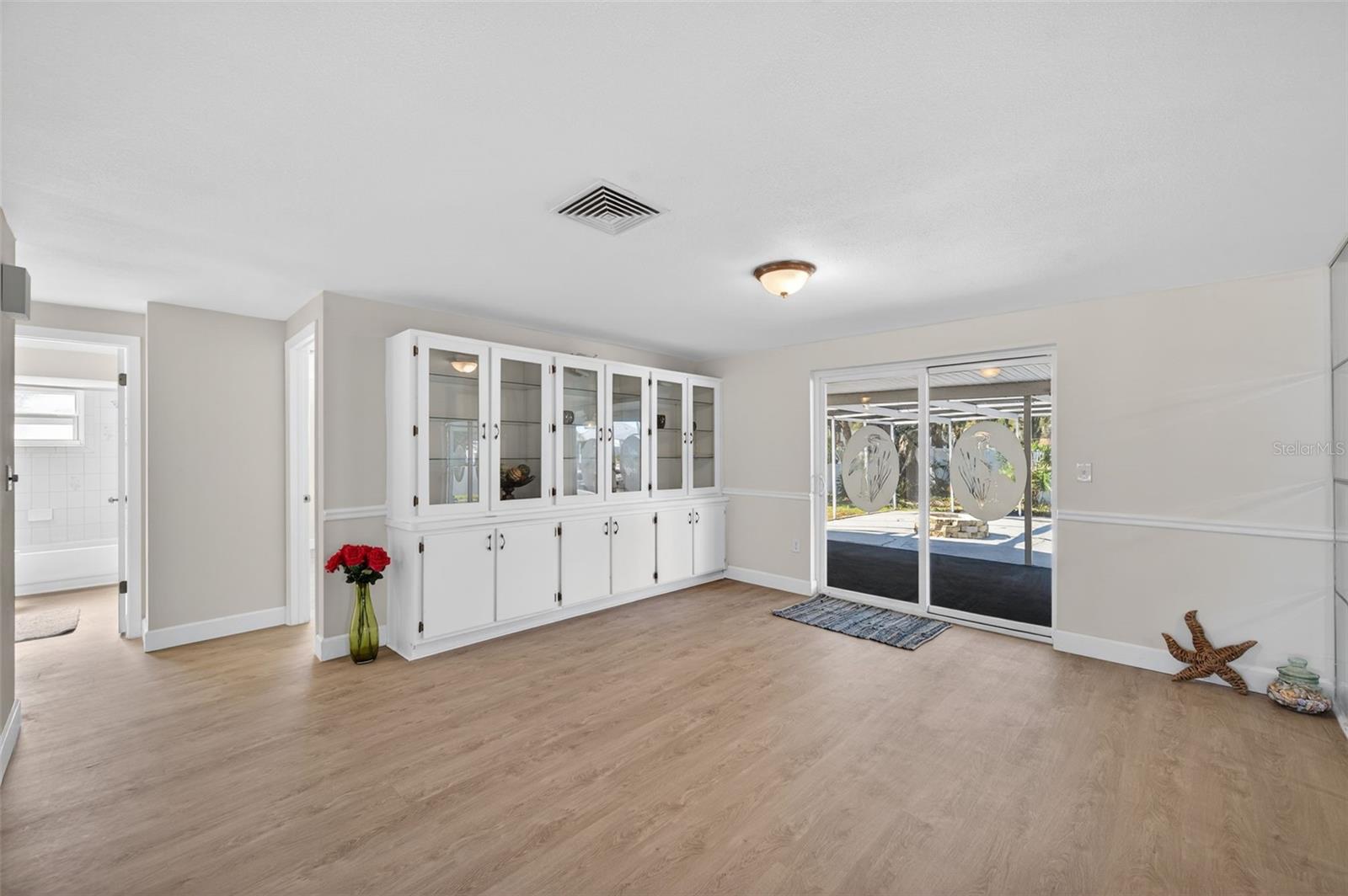 Image 12 of 100 For 5425 Drinkard Drive