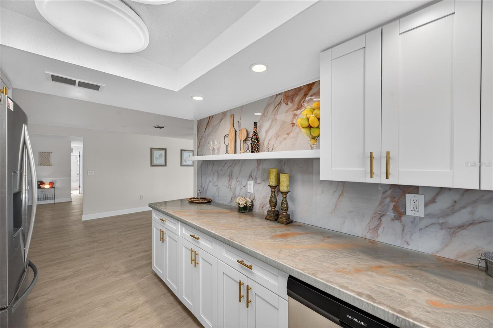 Image 26 of 100 For 5425 Drinkard Drive