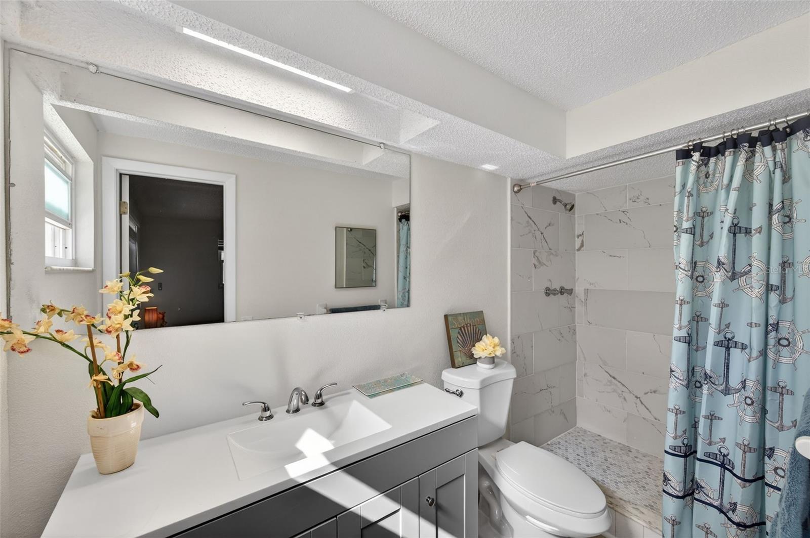 Image 32 of 100 For 5425 Drinkard Drive