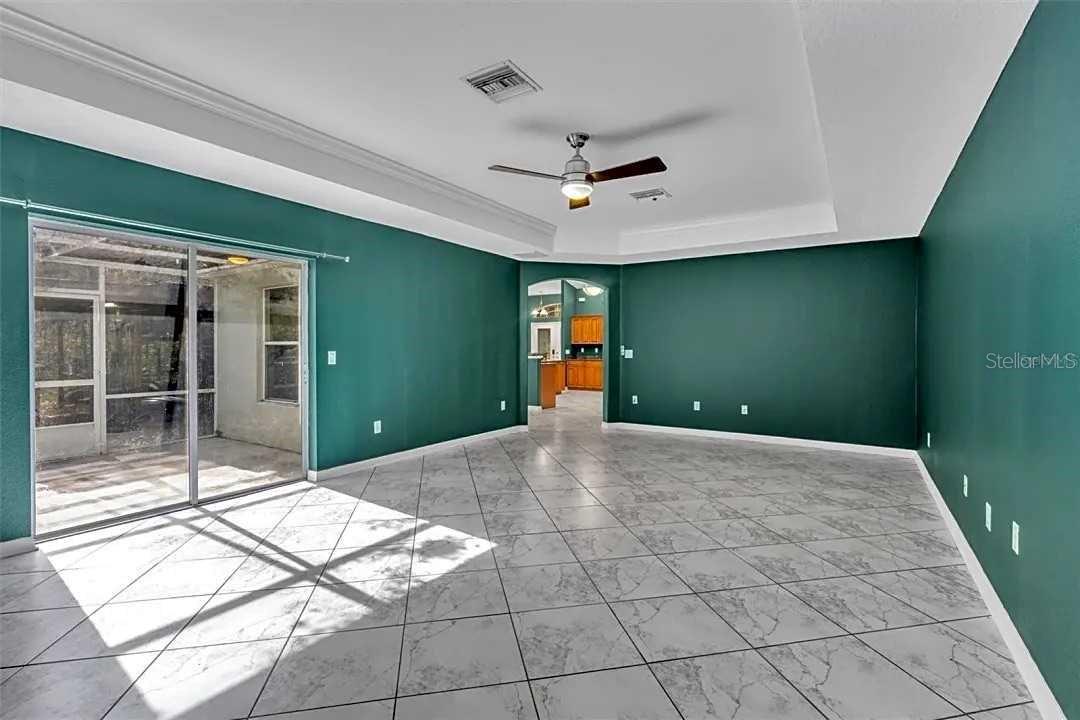 Image 12 of 29 For 18236 Macek Road