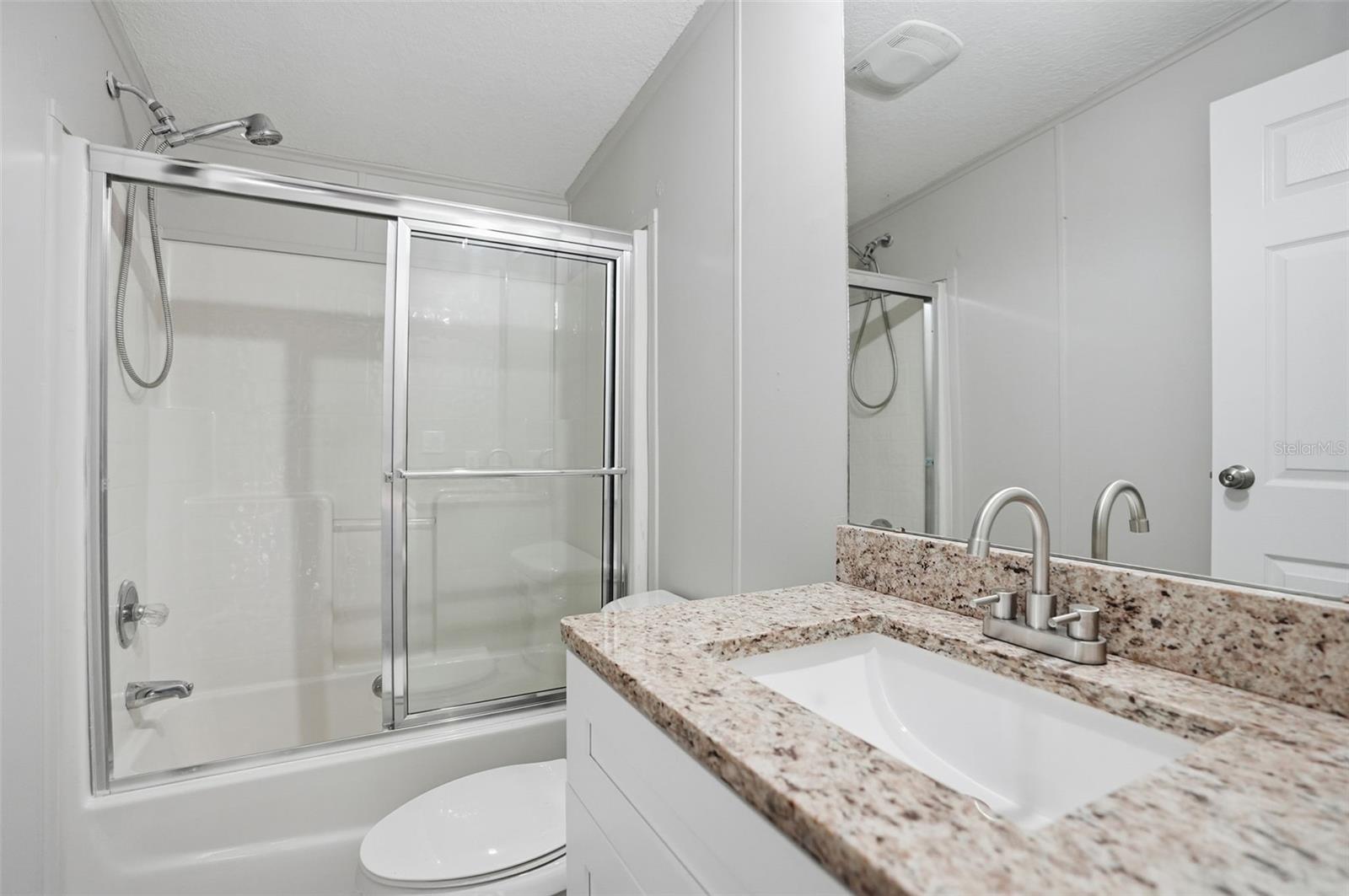 Image 26 of 45 For 27047 Hiawatha Boulevard