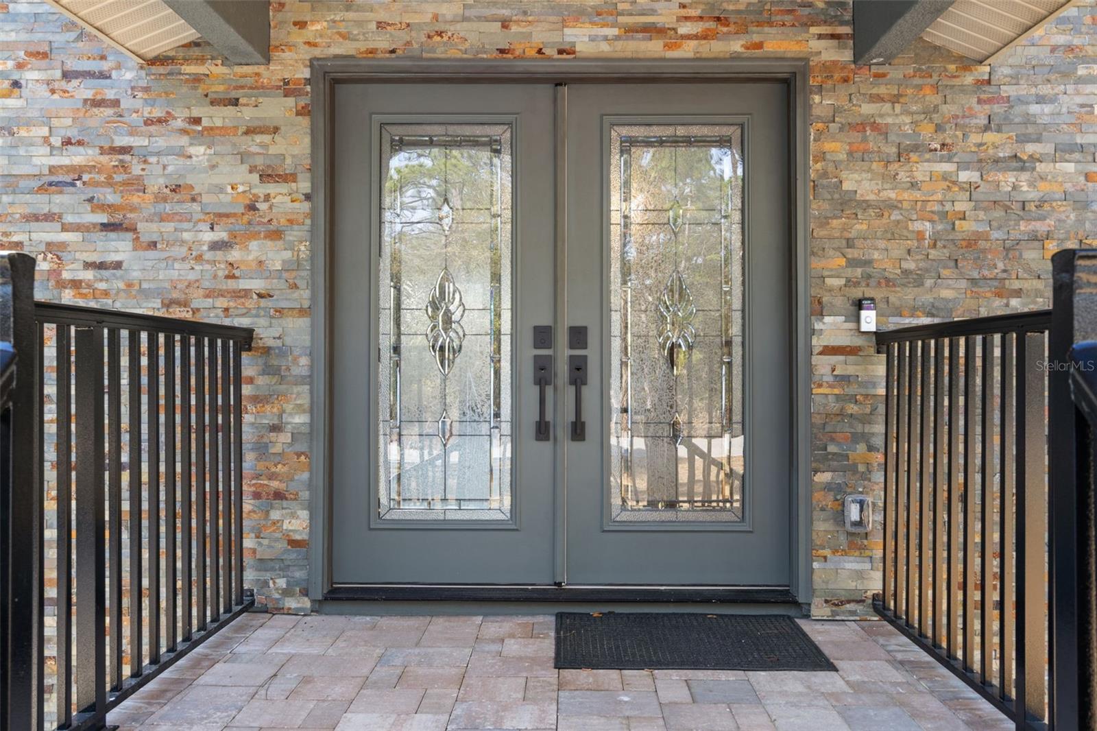 Image 17 of 86 For 7235 Canal Street