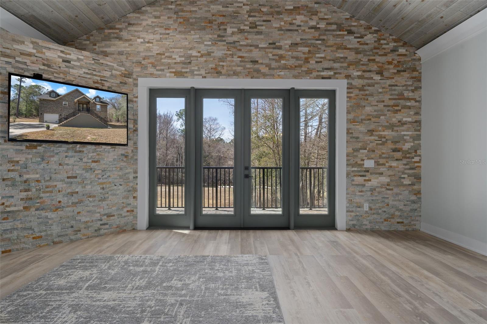 Image 19 of 86 For 7235 Canal Street