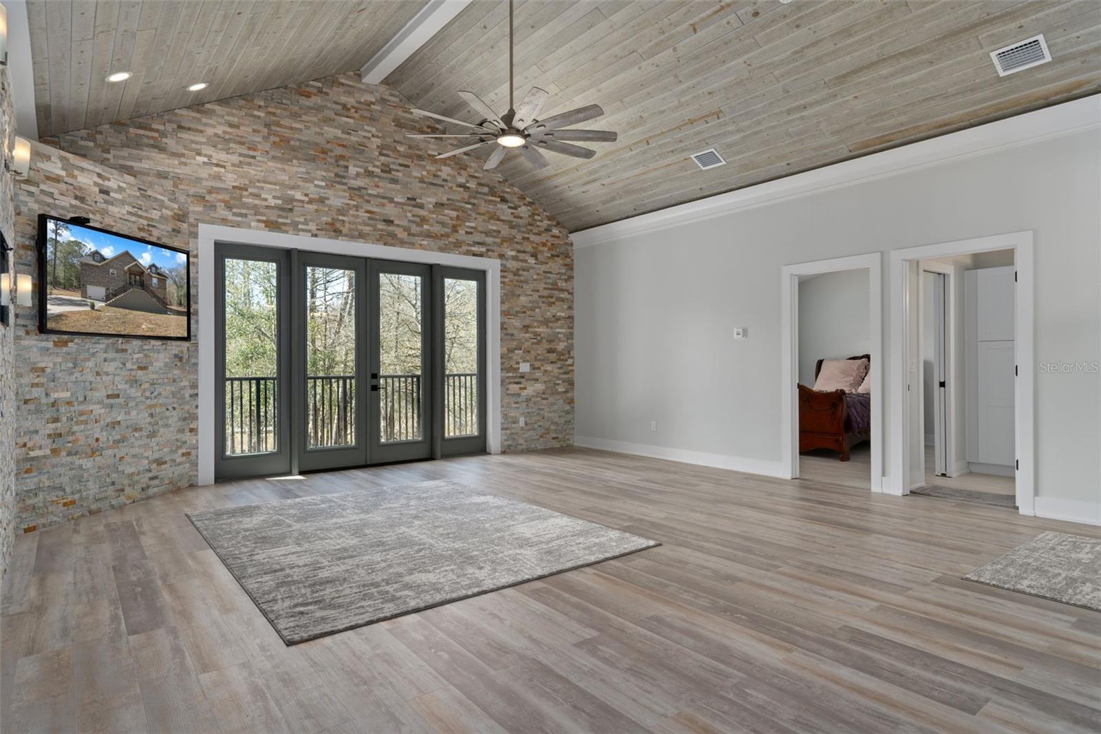 Image 20 of 86 For 7235 Canal Street