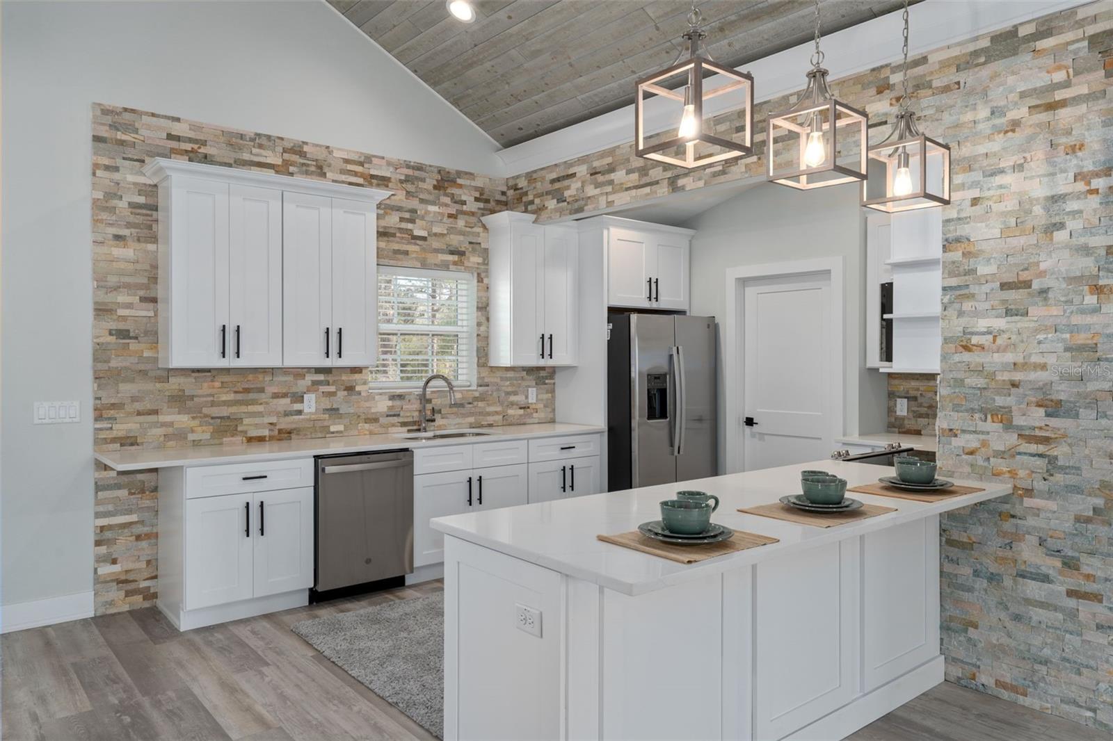 Image 27 of 86 For 7235 Canal Street