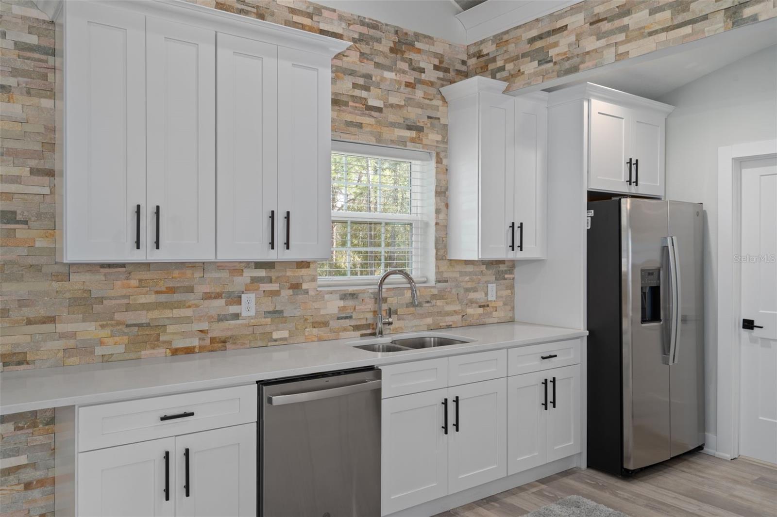 Image 30 of 86 For 7235 Canal Street