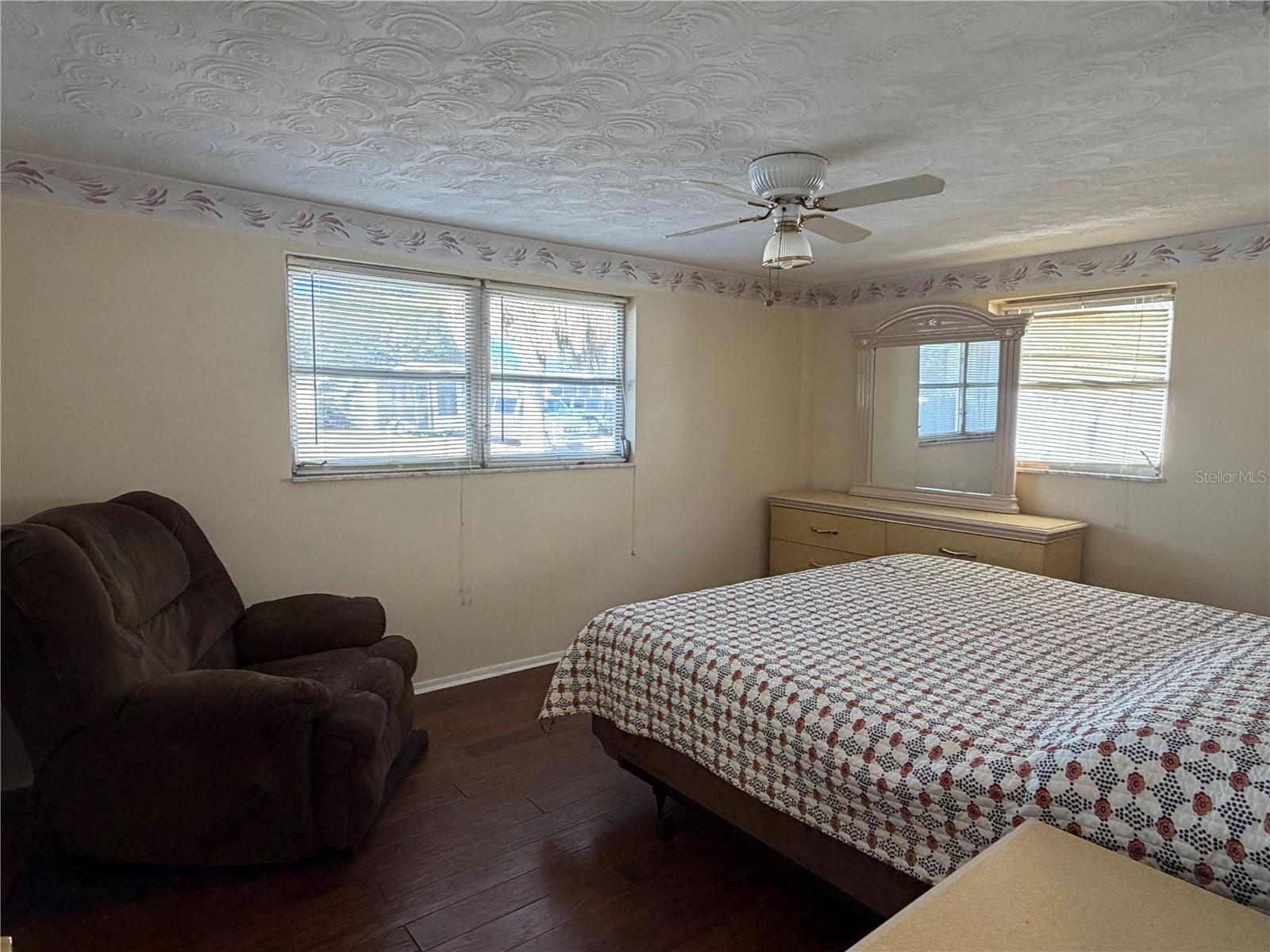 Image 17 of 23 For 3914 Carioca