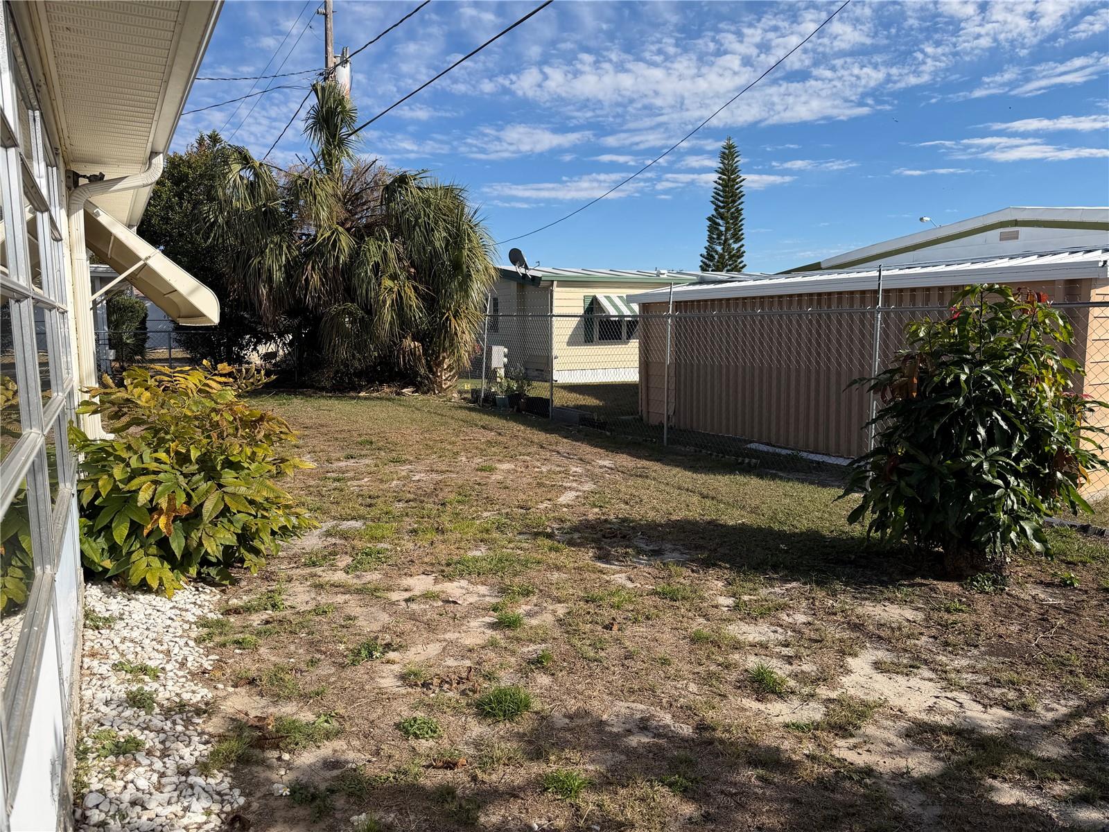 Image 23 of 23 For 3914 Carioca