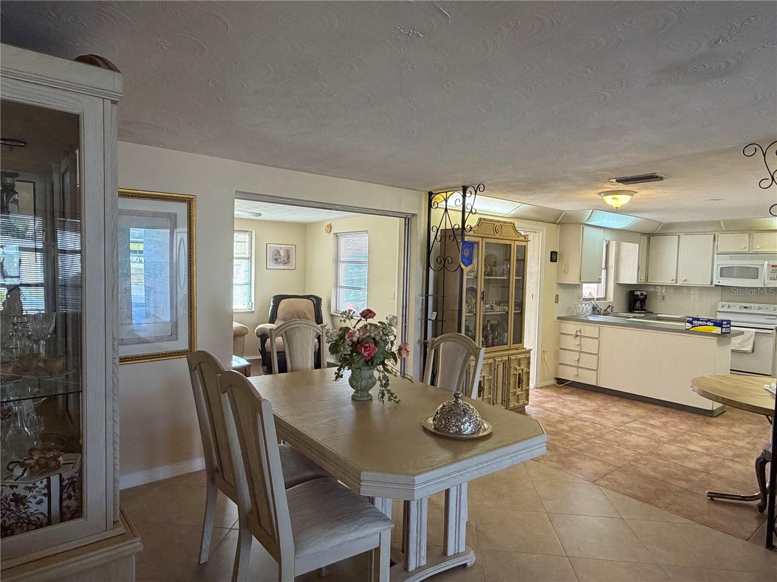 Image 4 of 23 For 3914 Carioca