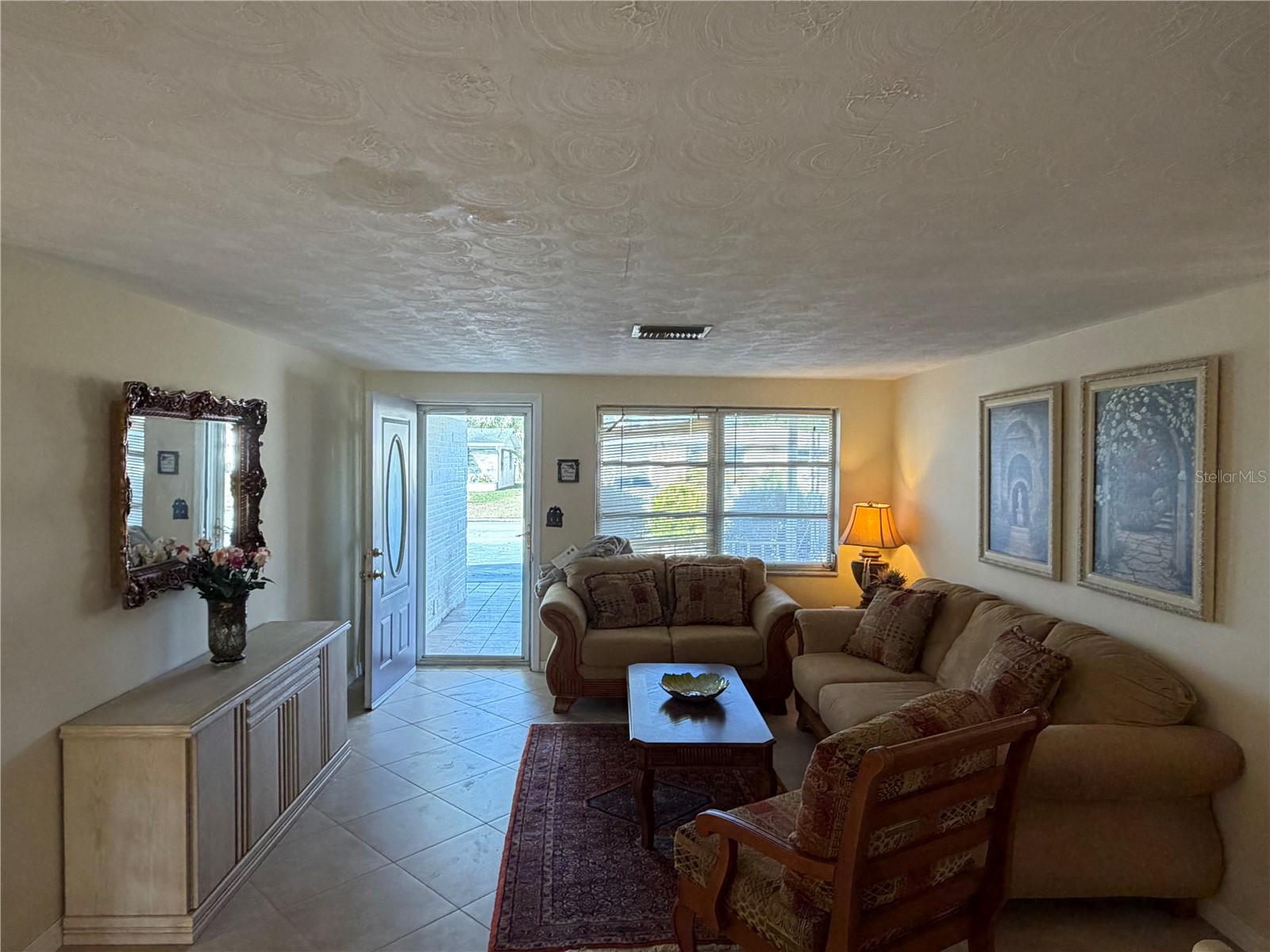 Image 5 of 23 For 3914 Carioca