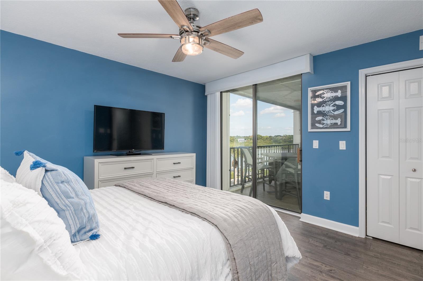 Image 16 of 28 For 19111 Vista Bay Drive 510