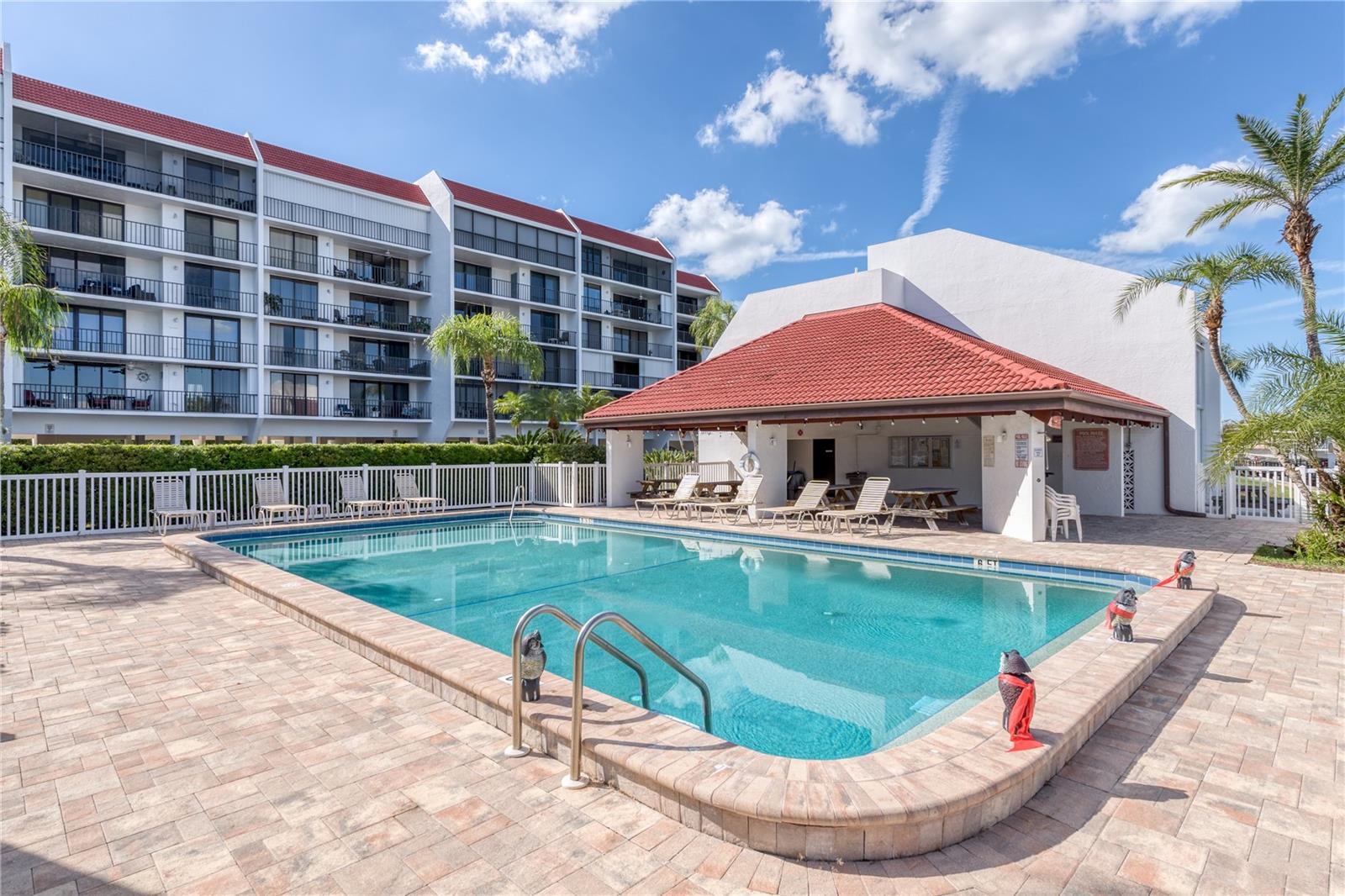 Image 26 of 28 For 19111 Vista Bay Drive 510