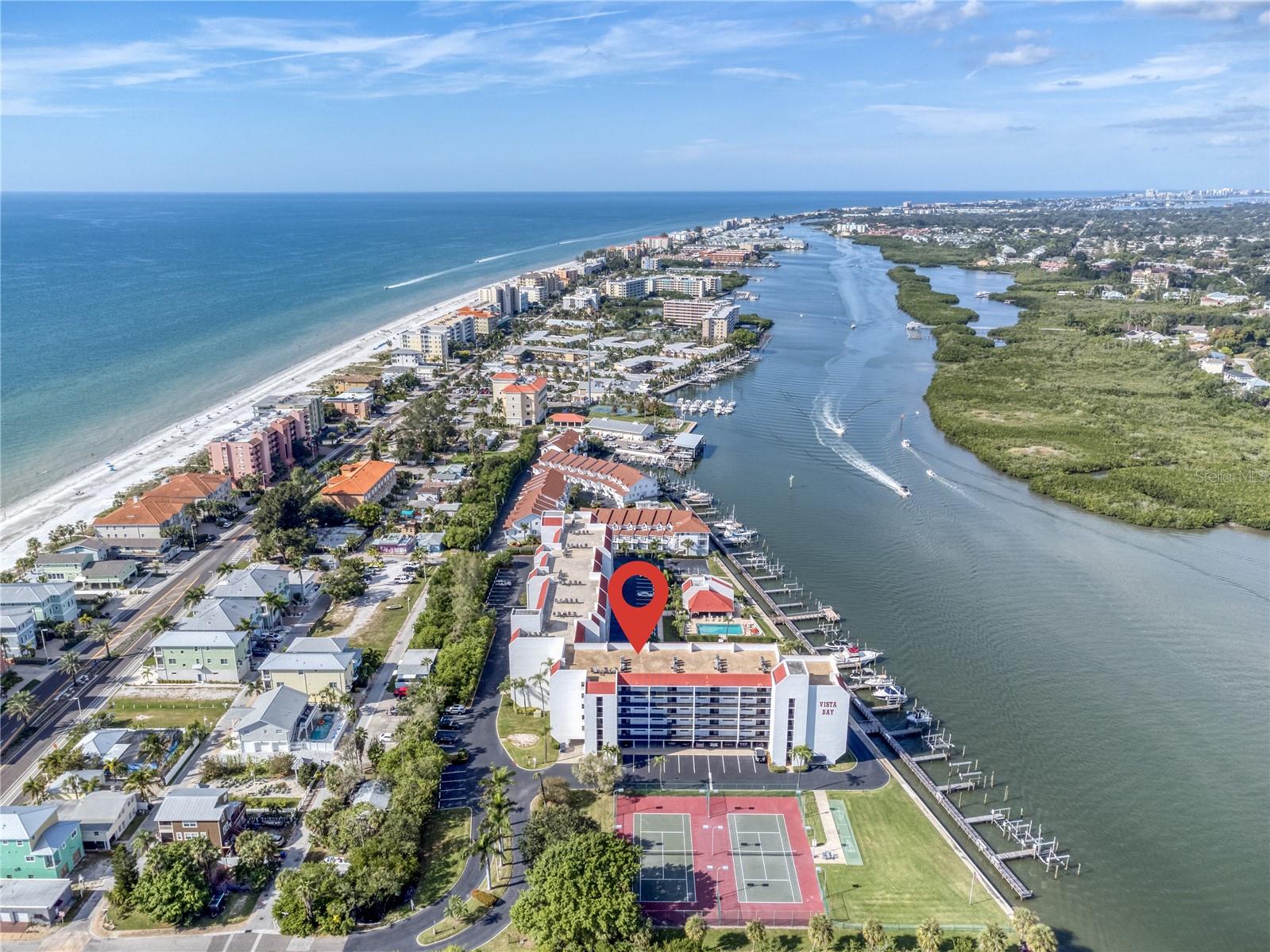 Image 3 of 28 For 19111 Vista Bay Drive 510