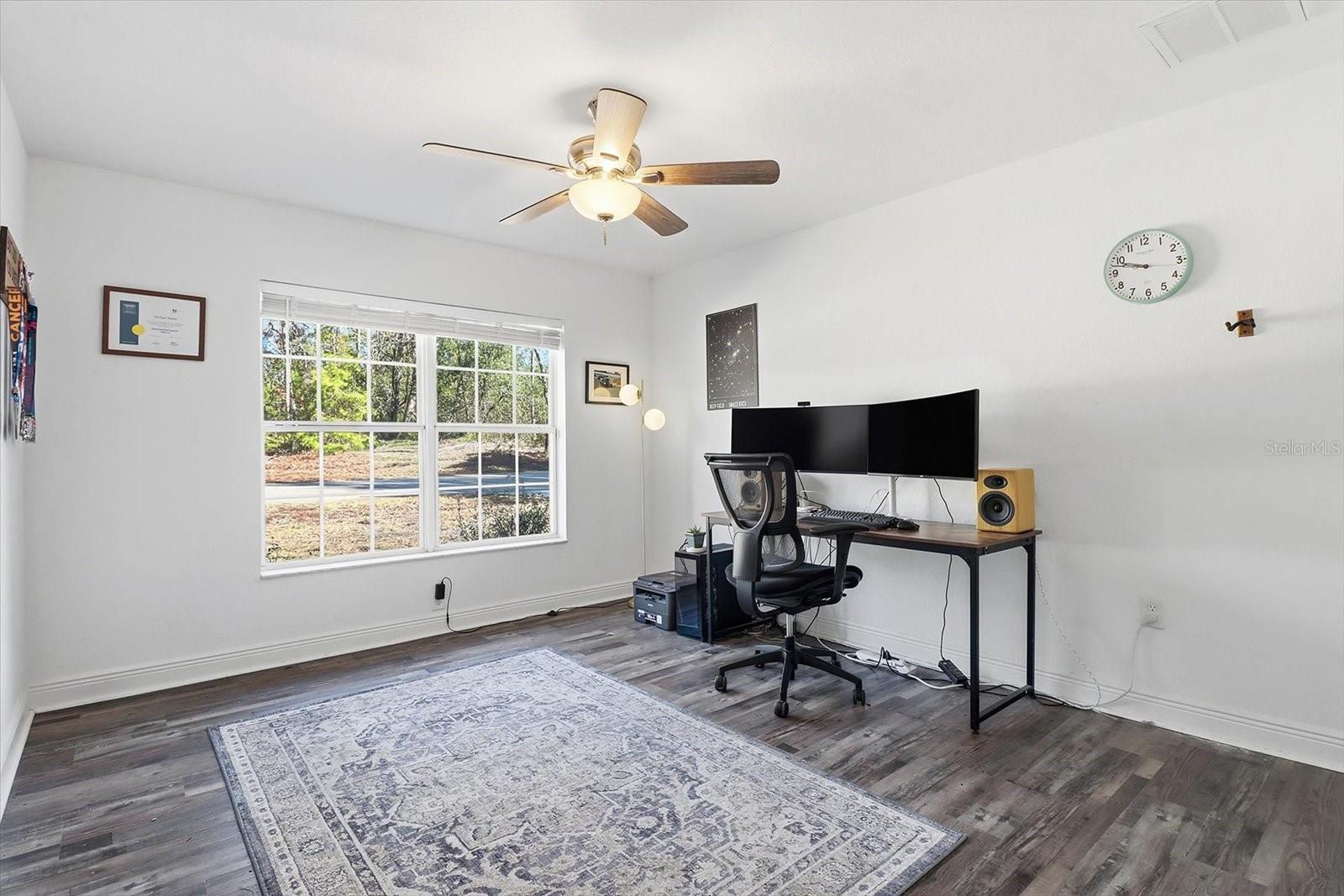 Image 25 of 41 For 21 Lobelia Court