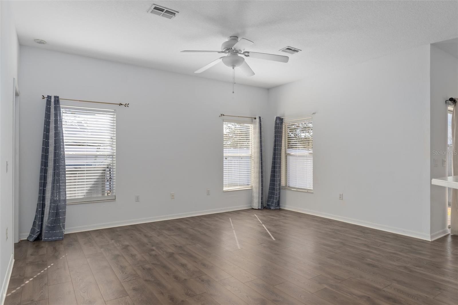 Image 20 of 48 For 15148 Durango Circle