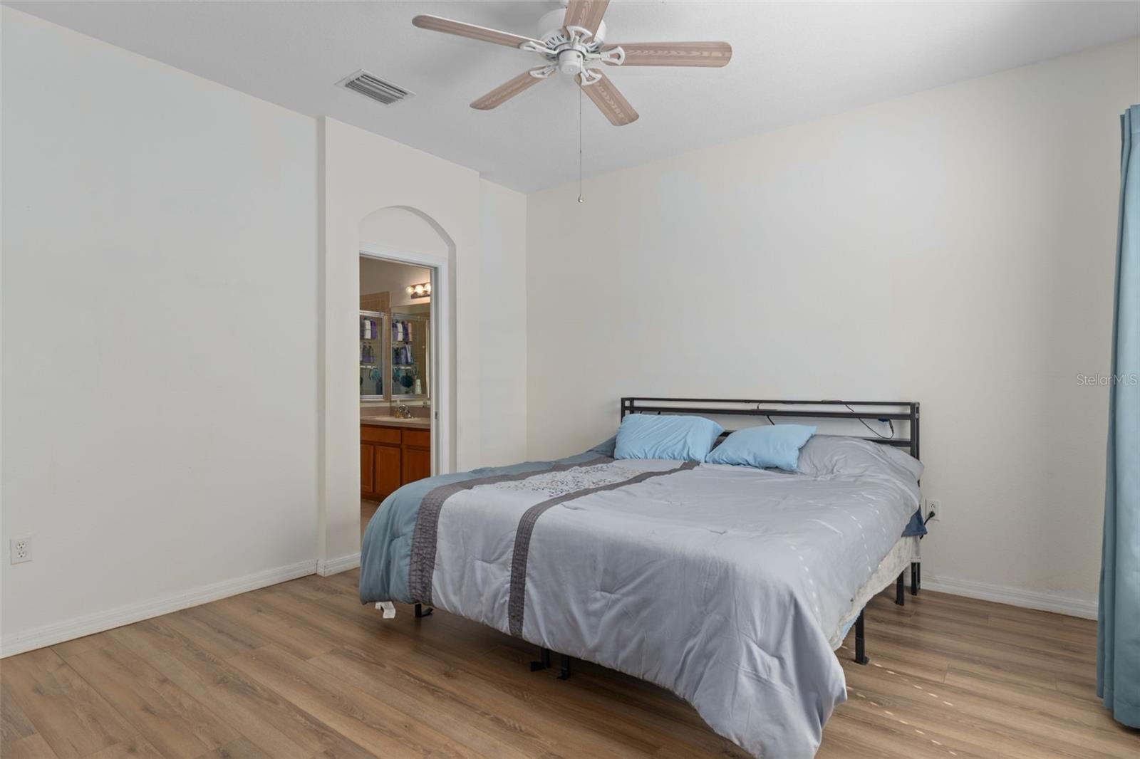 Image 28 of 48 For 15148 Durango Circle