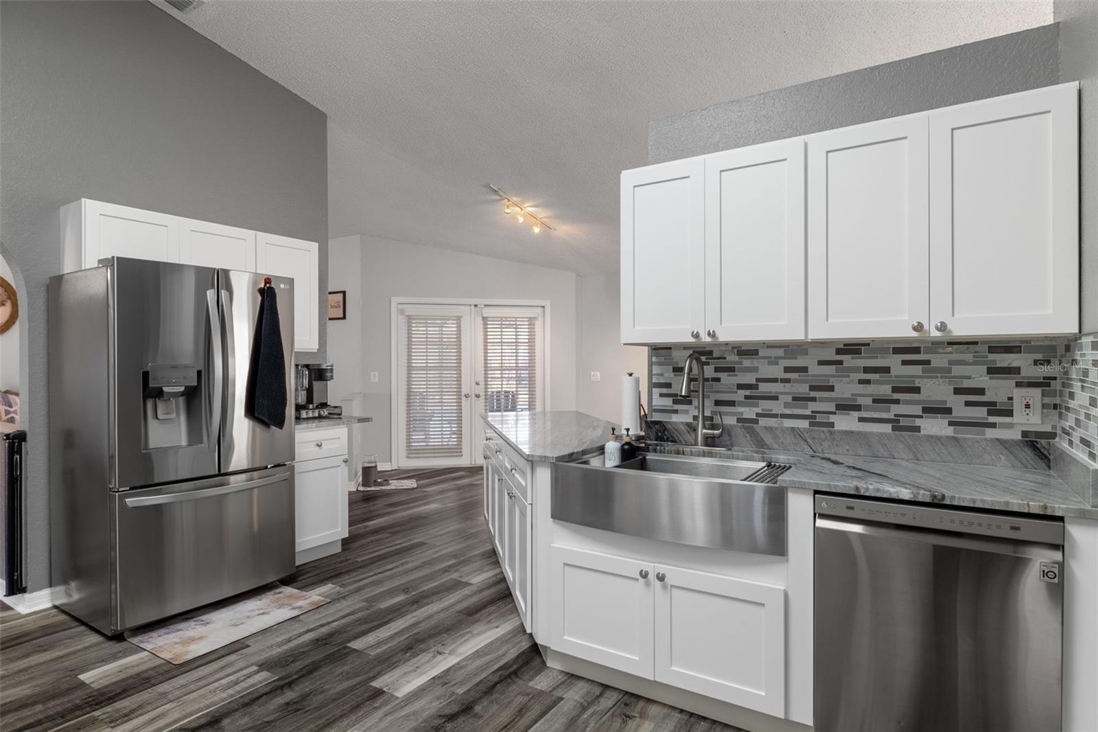 Image 11 of 42 For 10918 Midland Bridge Road