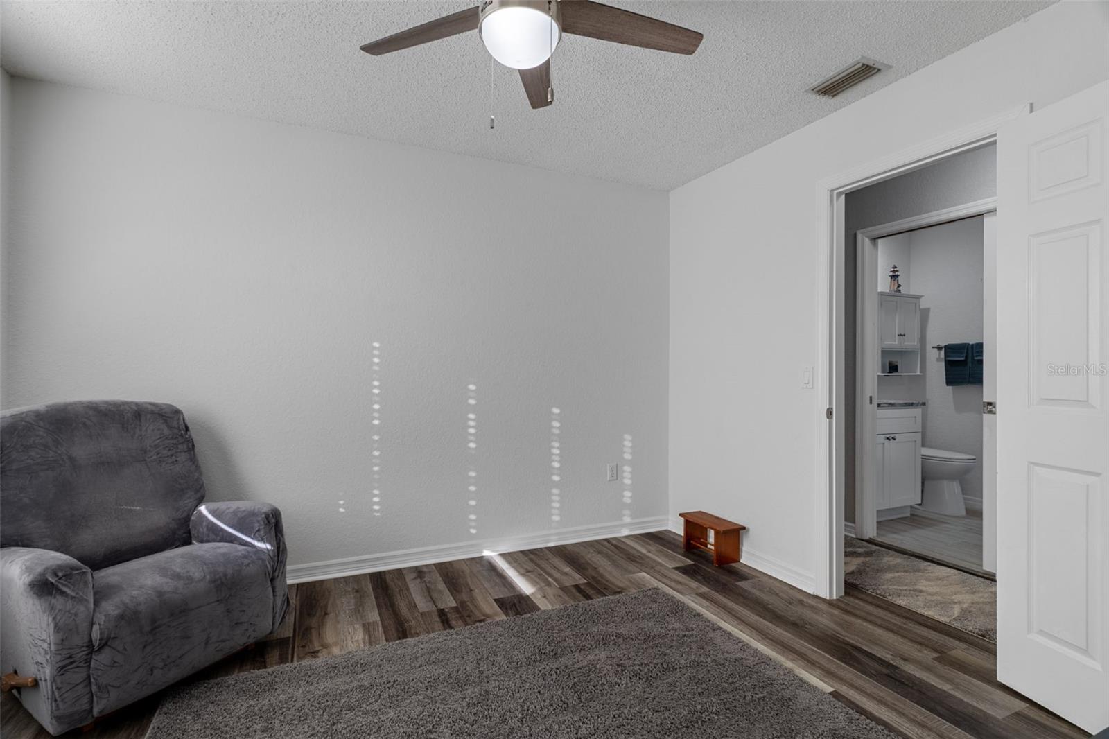 Image 29 of 42 For 10918 Midland Bridge Road