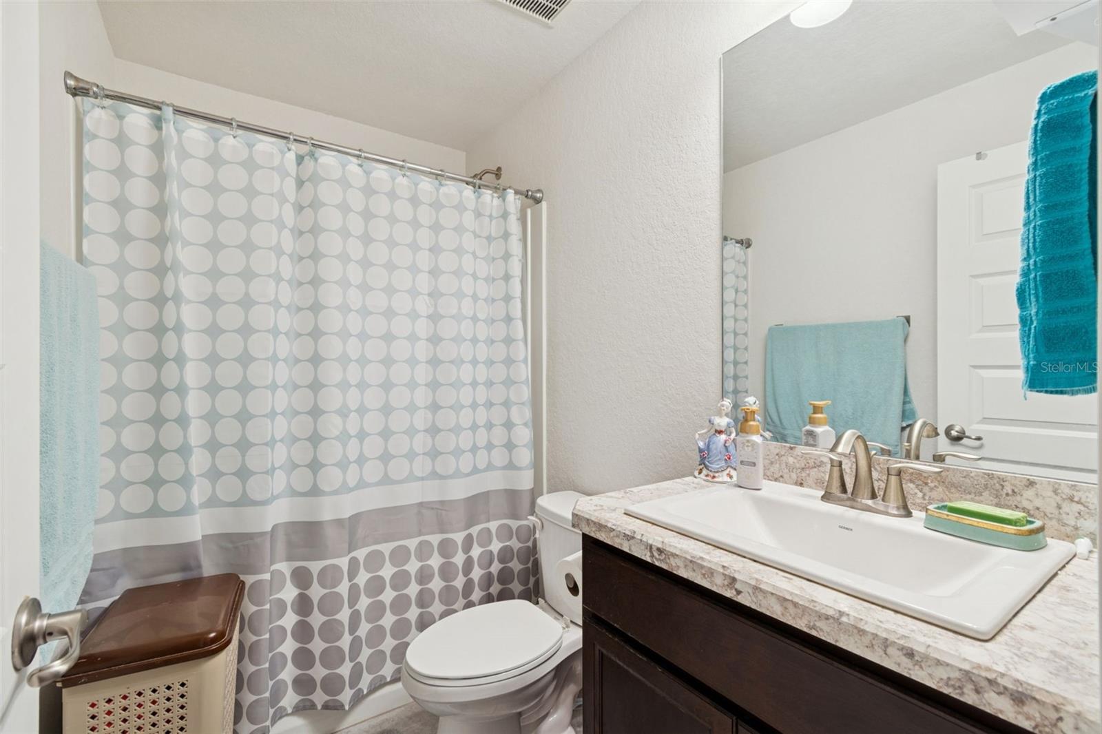 Image 24 of 48 For 10358 Musa Road