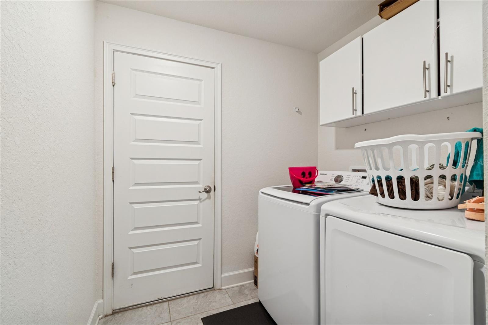 Image 26 of 48 For 10358 Musa Road