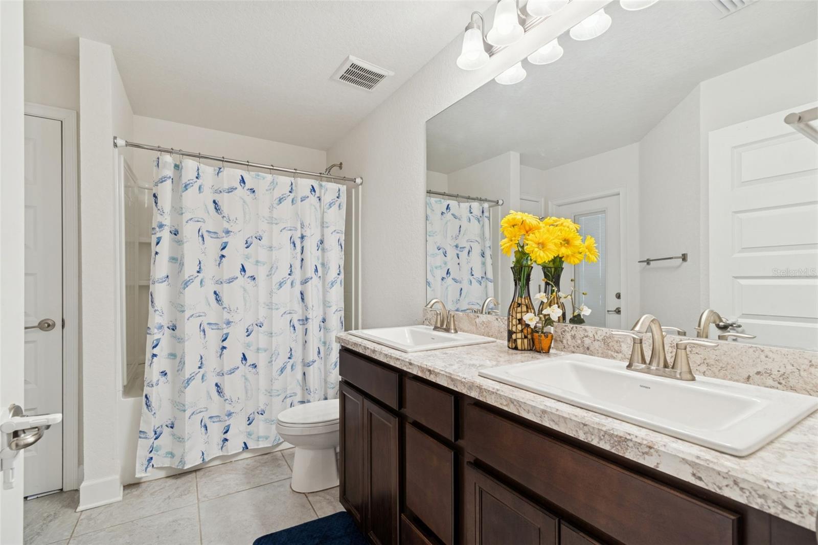 Image 27 of 48 For 10358 Musa Road