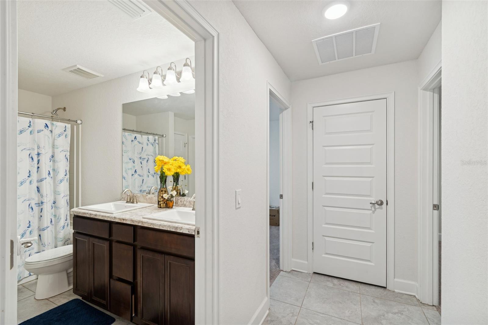 Image 29 of 48 For 10358 Musa Road