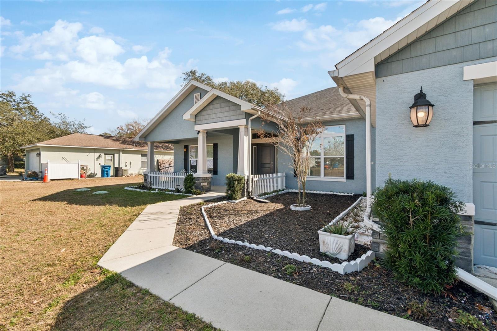 Image 4 of 48 For 10358 Musa Road