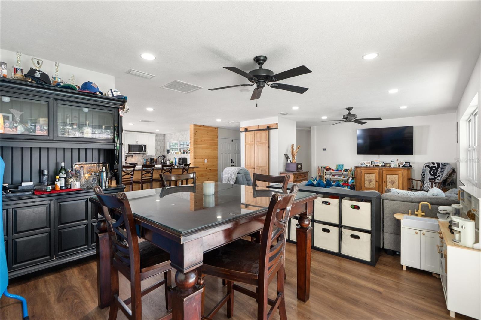 Image 12 of 51 For 7124 Wrenwood Circle