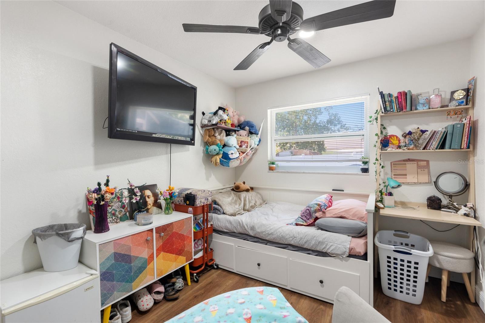 Image 20 of 51 For 7124 Wrenwood Circle