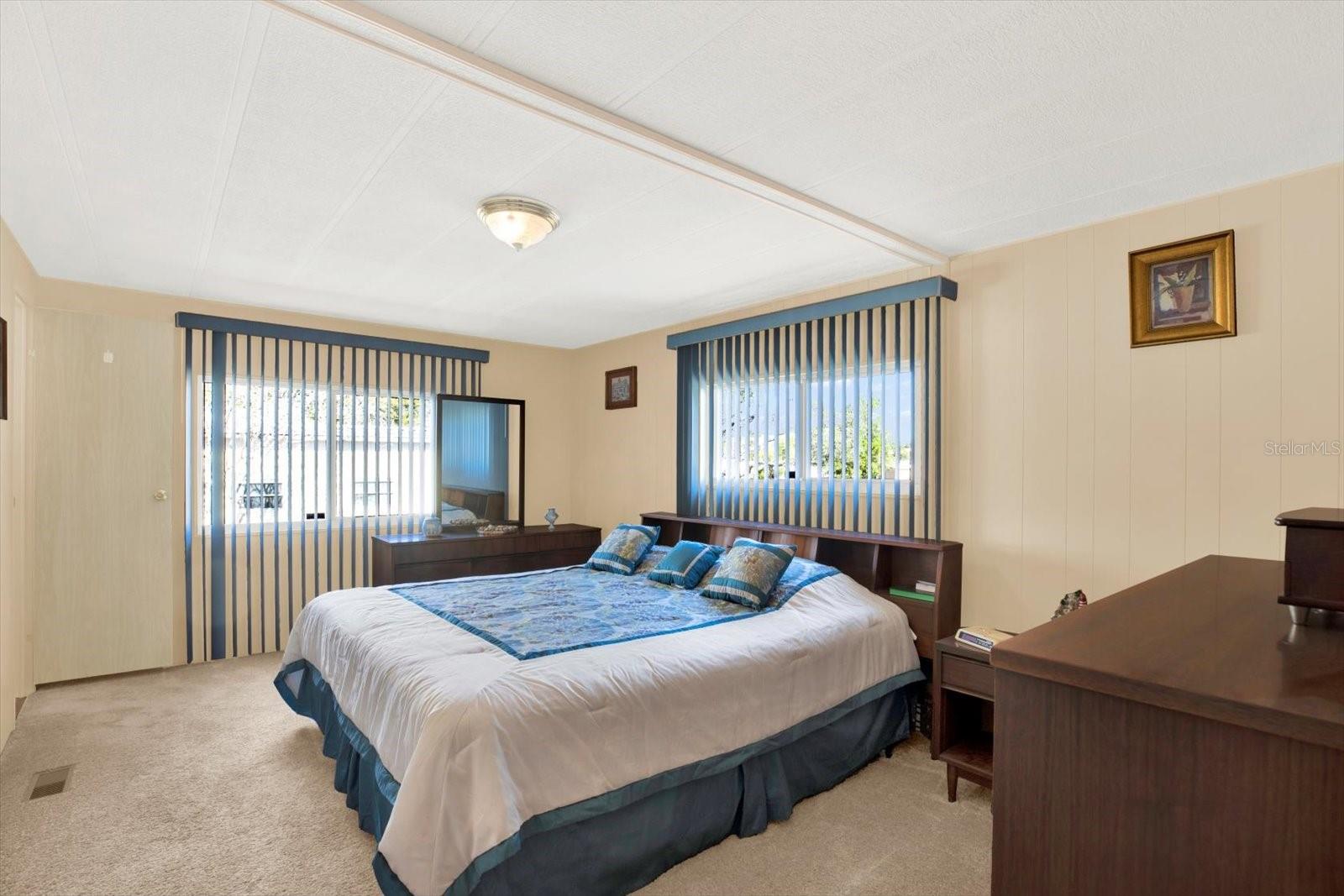 Image 11 of 21 For 8134 Baycrest Drive