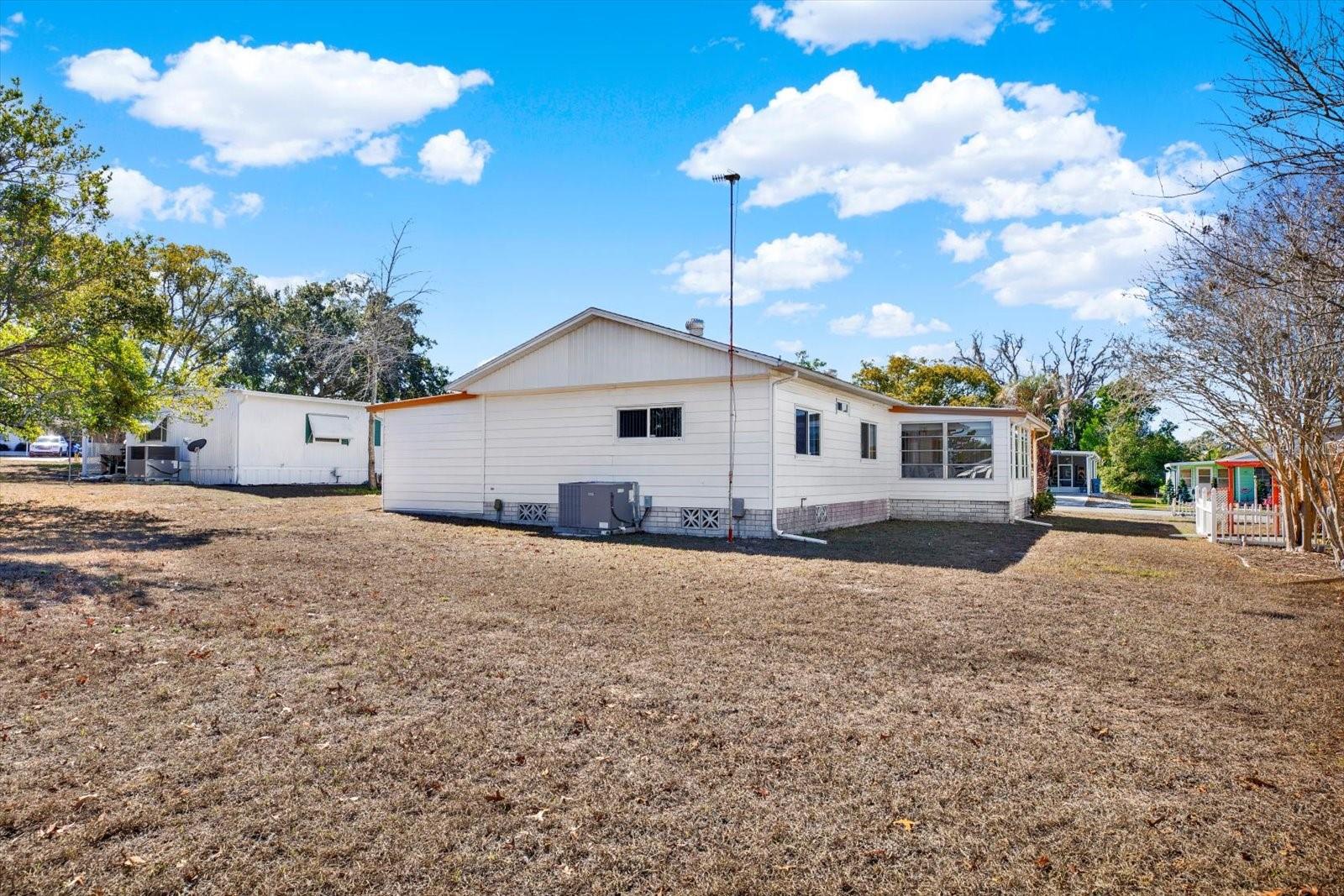 Image 19 of 21 For 8134 Baycrest Drive