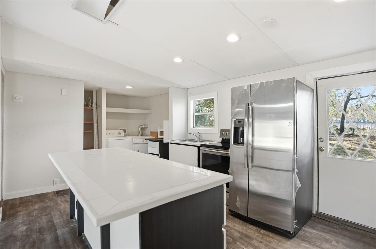 Image 10 of 35 For 25256 Richbarn Road