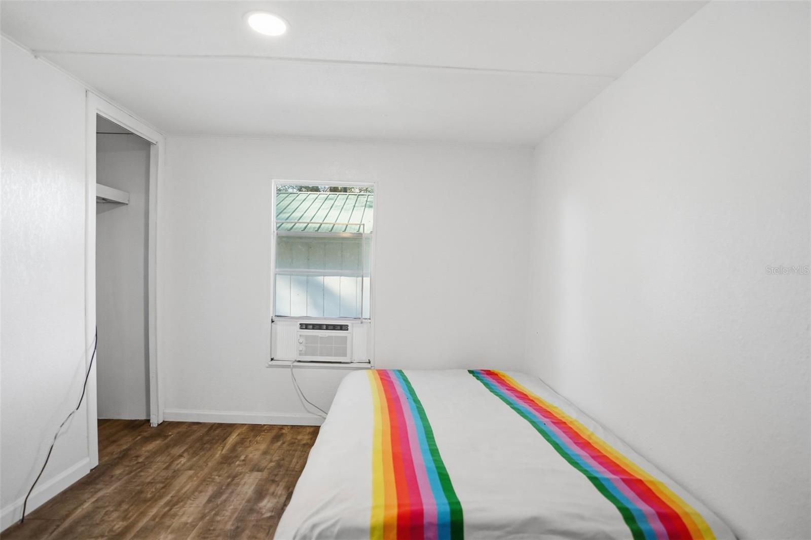 Image 16 of 35 For 25256 Richbarn Road