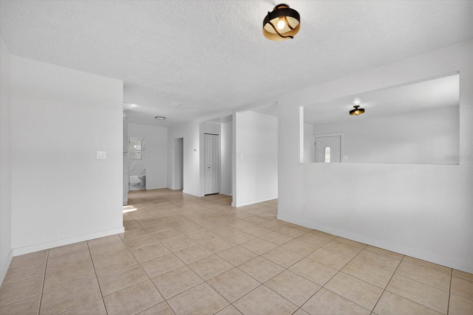 Image 12 of 31 For 773 Harbor Drive S