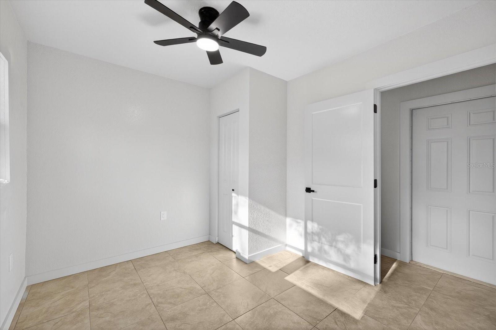 Image 28 of 31 For 773 Harbor Drive S