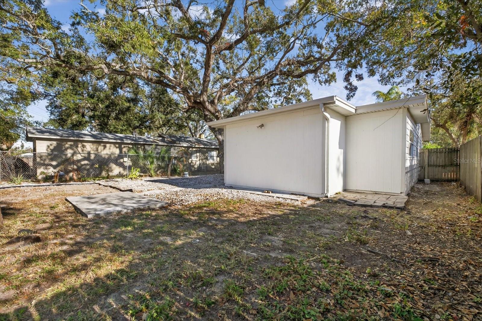 Image 7 of 31 For 773 Harbor Drive S