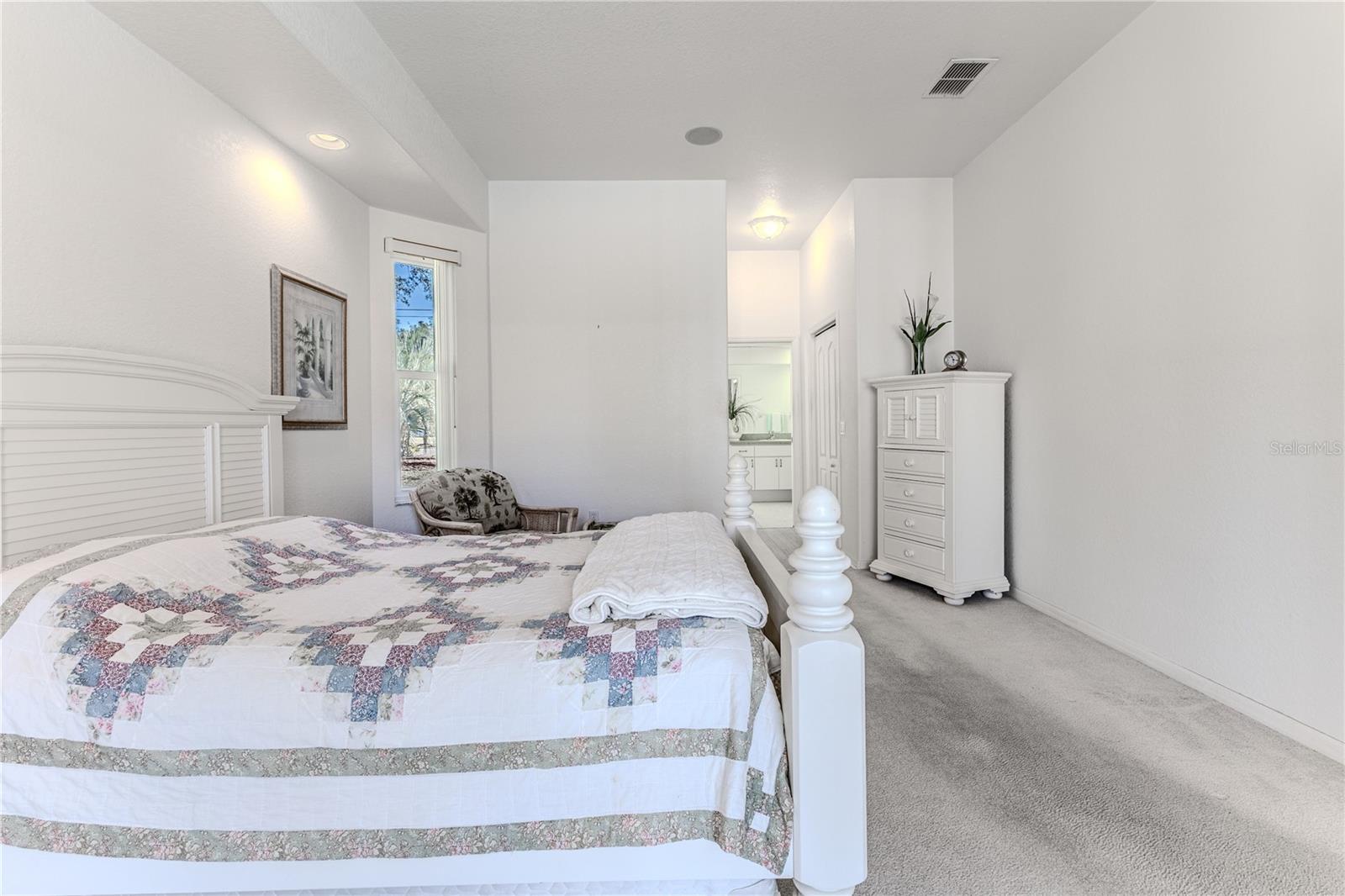 Image 31 of 66 For 2237 Claremont Lane