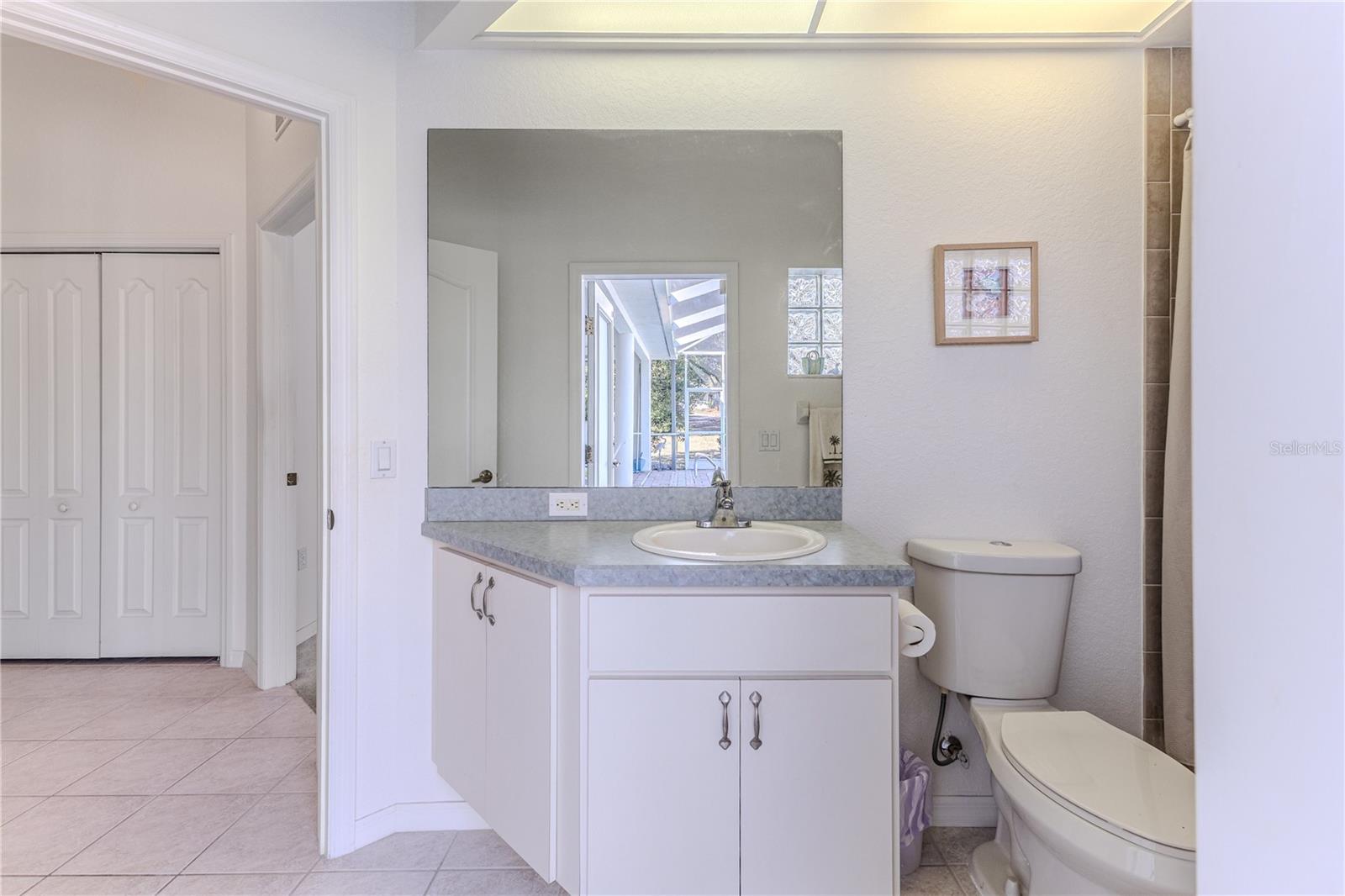 Image 48 of 66 For 2237 Claremont Lane