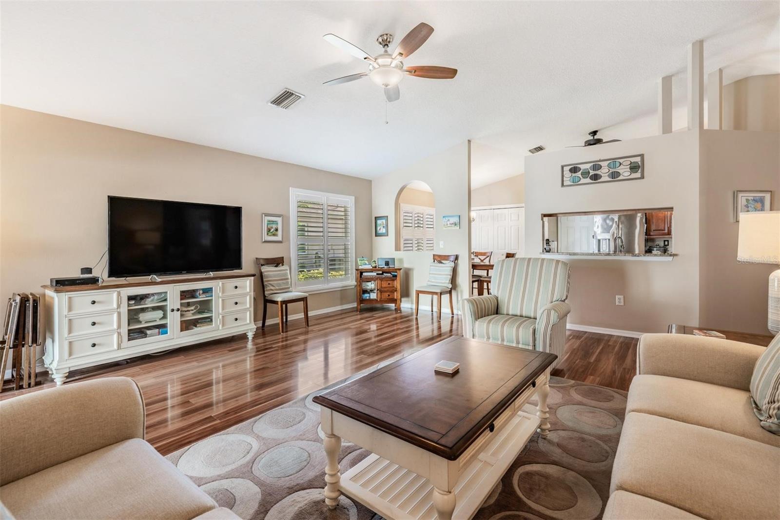 Image 11 of 39 For 3252 Noemi Drive