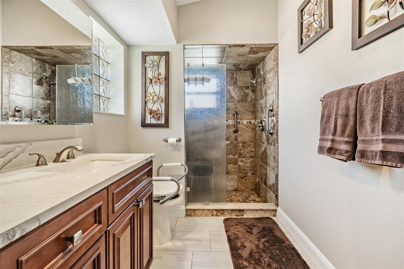 Image 15 of 39 For 3252 Noemi Drive